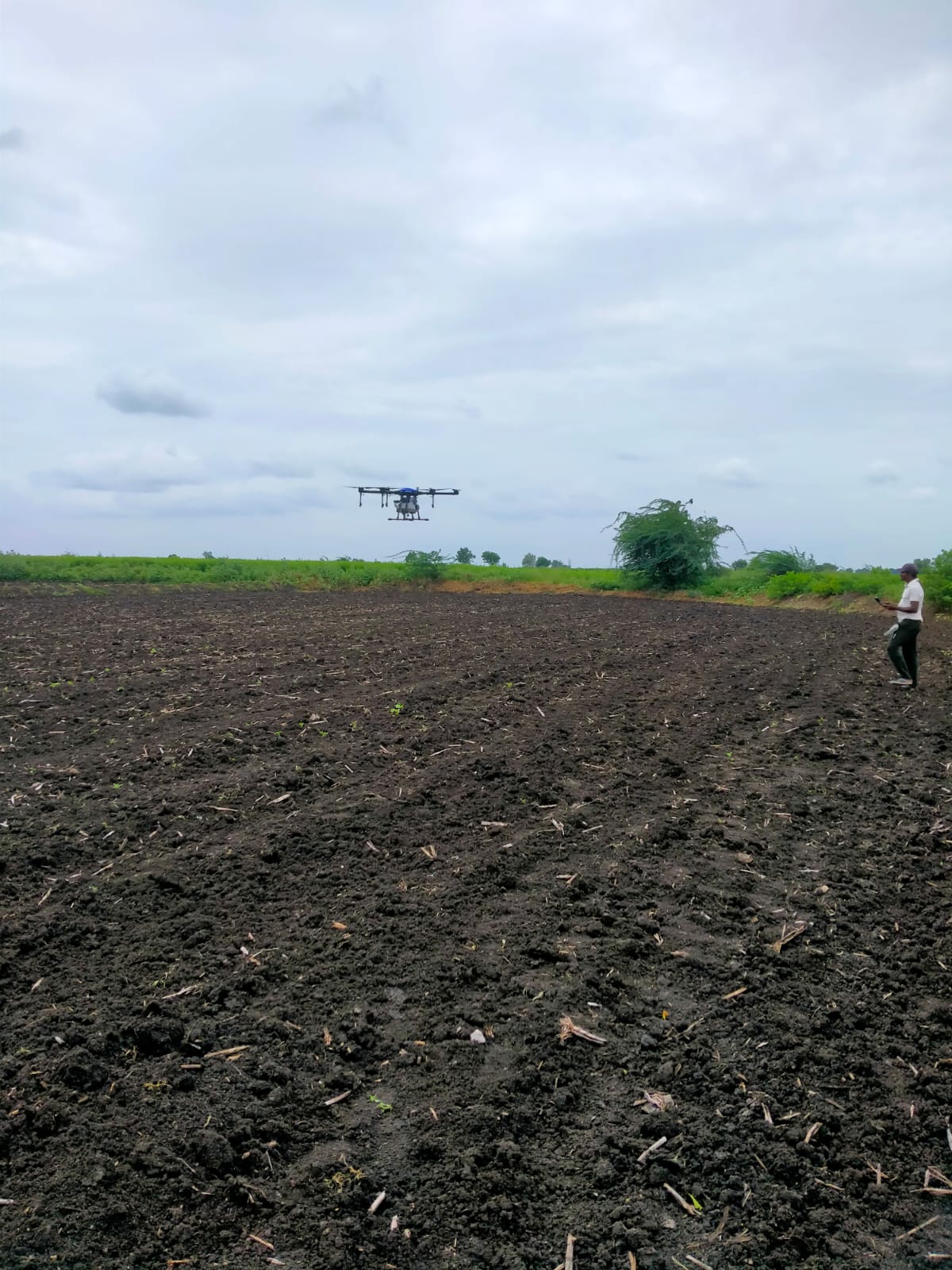 BHUMITR X8 agri drone side angle
